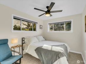 7528 S Lakeridge Dr, Seattle WA 98178