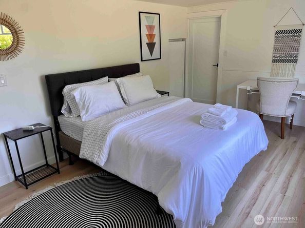 7528 S Lakeridge Dr, Seattle WA 98178