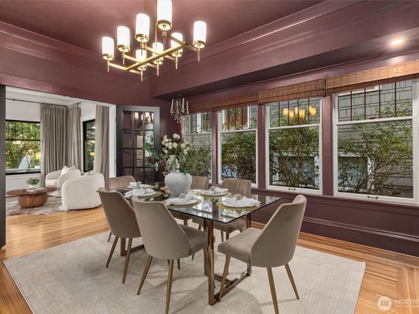 2553 5th Avenue N, Seattle WA 98109