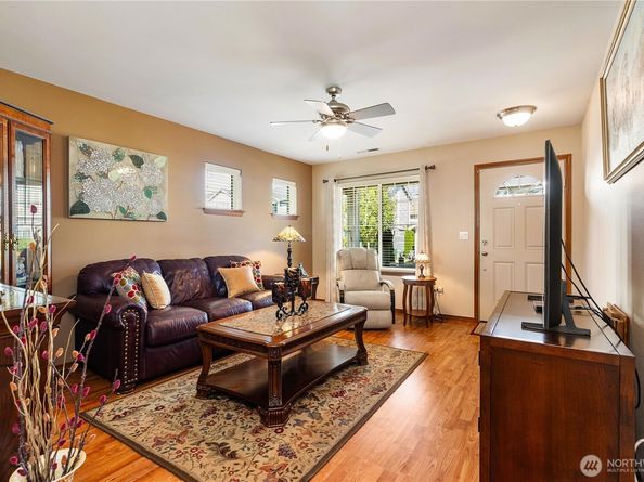 24129 NE 112th Lane 151, Redmond WA 98053