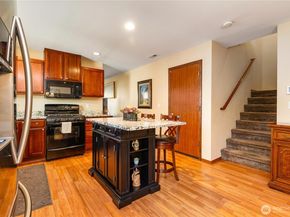 24129 NE 112th Lane 151, Redmond WA 98053