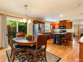 24129 NE 112th Lane 151, Redmond WA 98053