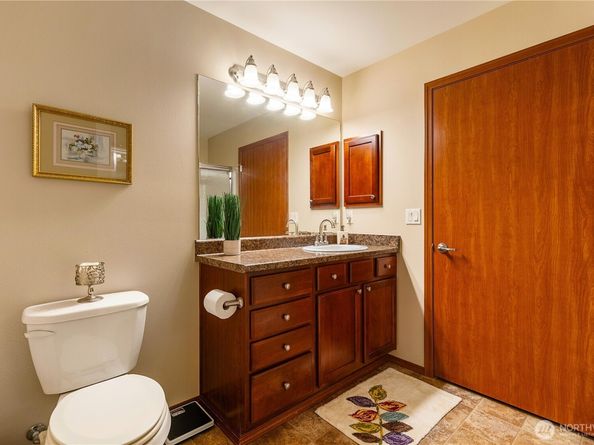 24129 NE 112th Lane 151, Redmond WA 98053