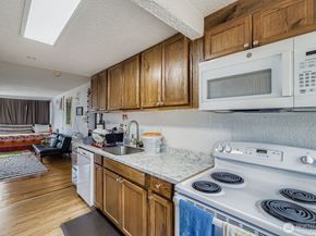 2414 S 121st Place, Seattle WA 98168