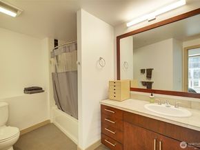 910 Lenora Street S307, Seattle WA 98121