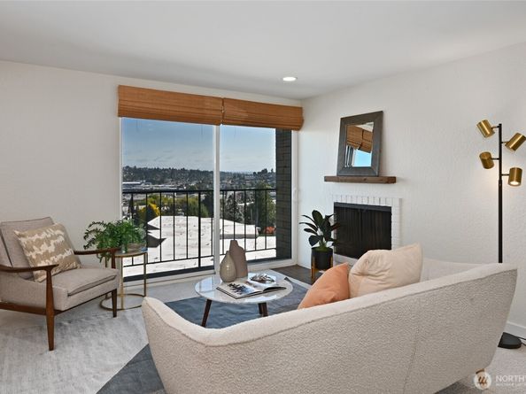 3710 25th Place W 405, Seattle WA 98199