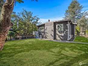 12611 SE 160th Street, Renton WA 98058