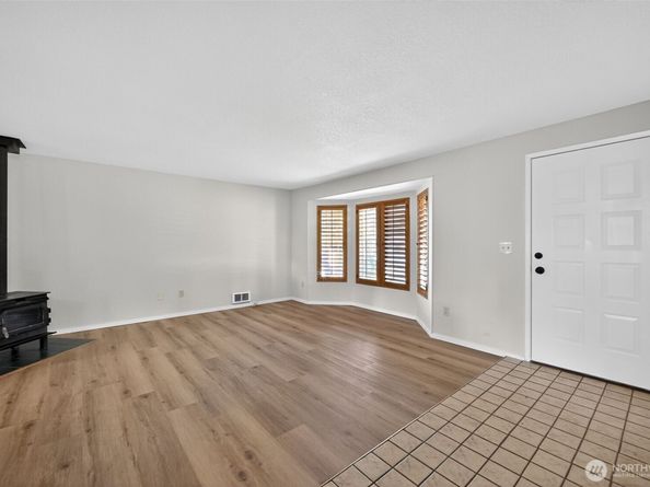 328 101st Ave Se, Lake Stevens WA 98258
