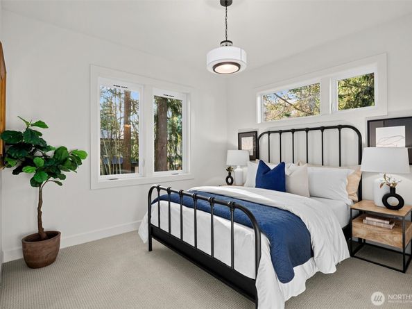 13015 NE 113th Street, Kirkland WA 98033
