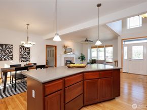 2496 NE Ariel Court, Poulsbo WA 98370