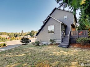 2496 NE Ariel Court, Poulsbo WA 98370