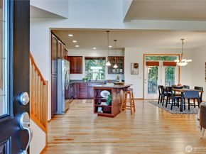 2496 NE Ariel Court, Poulsbo WA 98370