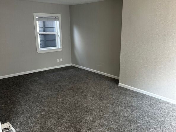 3514 Hoyt Ave, Everett WA 98201