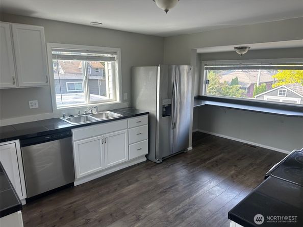 3514 Hoyt Ave, Everett WA 98201