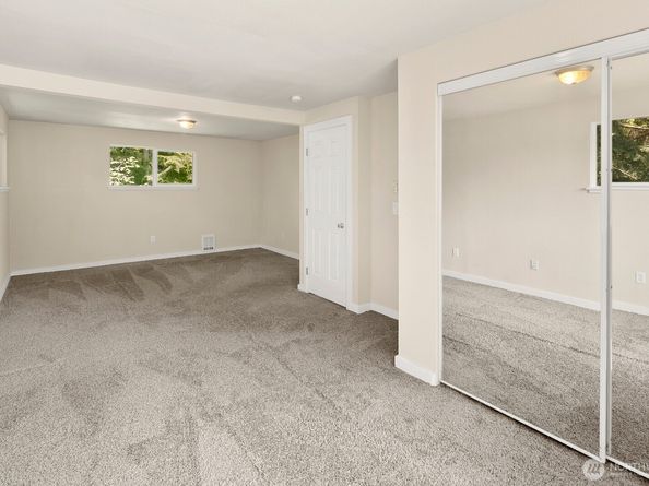 15210 22nd Place W, Lynnwood WA 98087