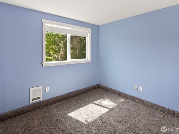 15210 22nd Place W, Lynnwood WA 98087