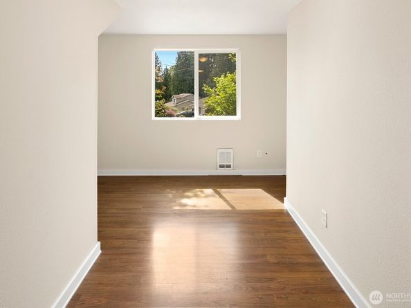 15210 22nd Place W, Lynnwood WA 98087