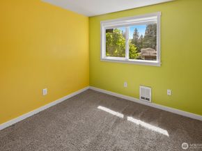 15210 22nd Place W, Lynnwood WA 98087
