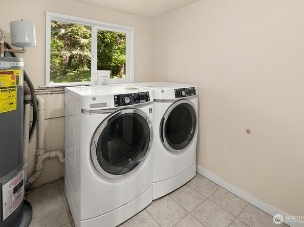 15210 22nd Place W, Lynnwood WA 98087