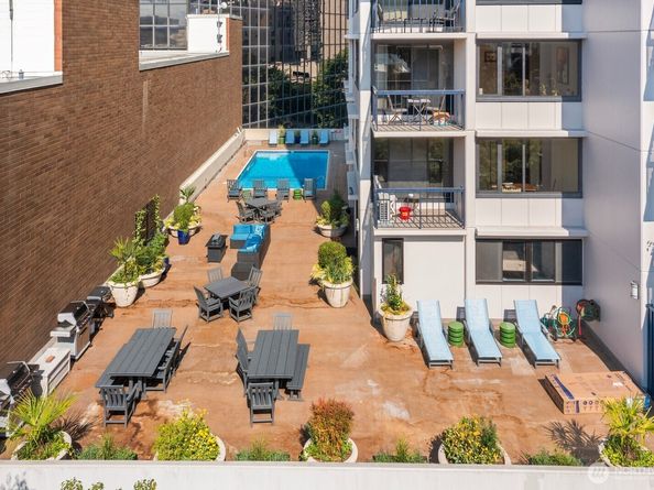 2100 3rd Avenue 1702, Seattle WA 98121