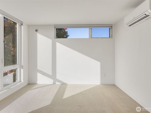 2444 NW 64th Street C, Seattle WA 98107