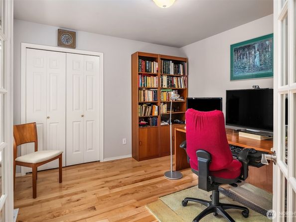 13388 NE 134th Place, Kirkland WA 98034
