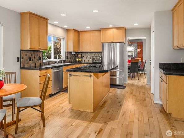 13388 NE 134th Place, Kirkland WA 98034