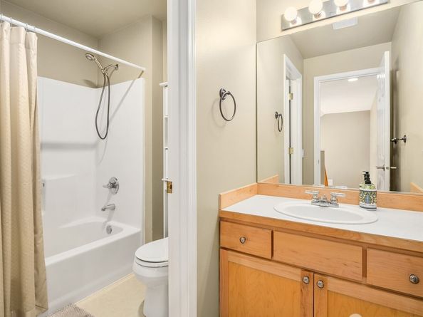 13388 NE 134th Place, Kirkland WA 98034