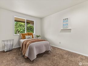 1027 SW 352nd Street, Federal Way WA 98023