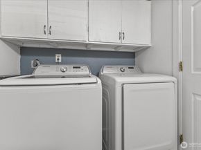 1027 SW 352nd Street, Federal Way WA 98023