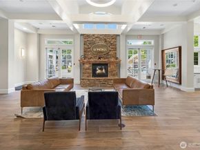 16125 NE Juanita Woodinville Way NE Way 403, Bothell WA 98011