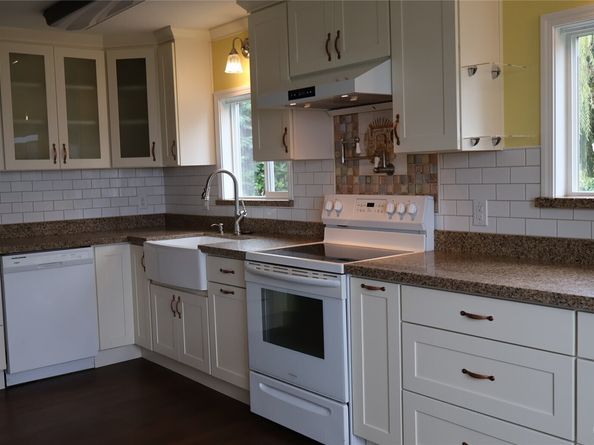 3140 E Washington, Port Orchard WA 98366