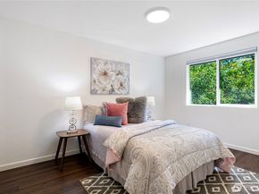 17808 NE 12th Street, Bellevue WA 98008