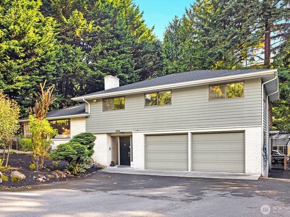 1711 NE 104th Street, Seattle WA 98125