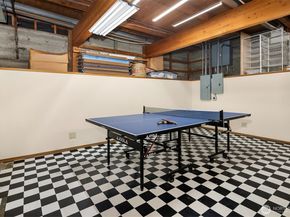 1711 NE 104th Street, Seattle WA 98125