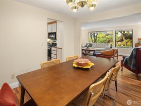 1711 NE 104th Street, Seattle WA 98125