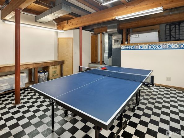 1711 NE 104th Street, Seattle WA 98125