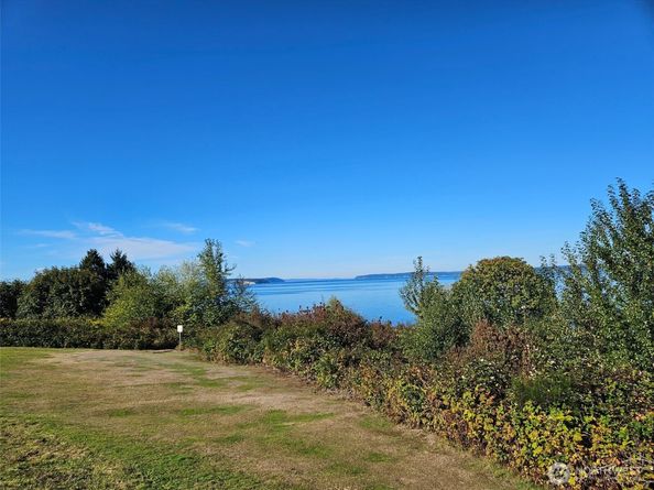 1612 Holbrook Avenue, Everett WA 98203