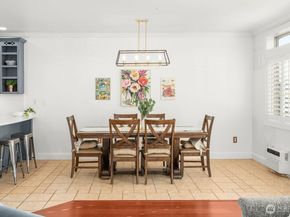 1823 Queen Anne Avenue N 202, Seattle WA 98109