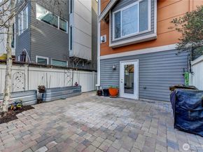 1619 14th Avenue B, Seattle WA 98122