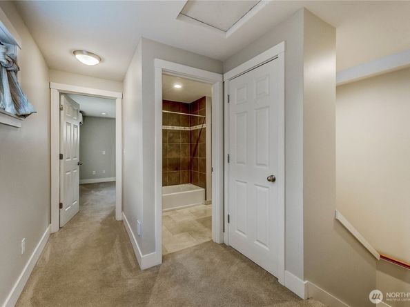 1619 14th Avenue B, Seattle WA 98122