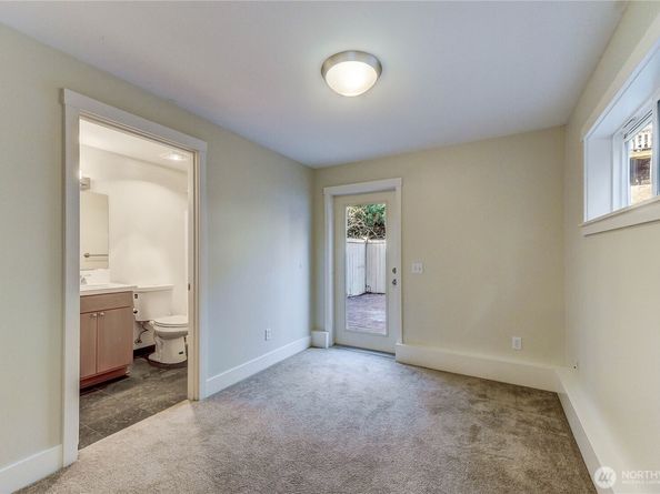 1619 14th Avenue B, Seattle WA 98122