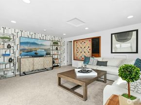 1048 7th Avenue NE, Issaquah WA 98029