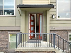1048 7th Avenue NE, Issaquah WA 98029