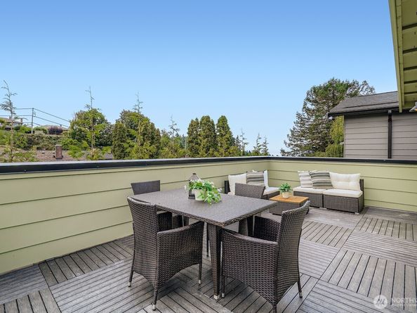 8814 41st Avenue SW, Seattle WA 98136