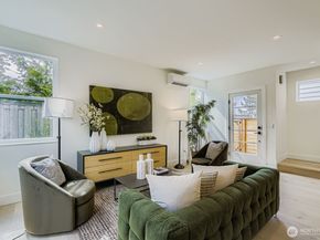 8814 41st Avenue SW, Seattle WA 98136