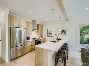 8814 41st Avenue SW, Seattle WA 98136