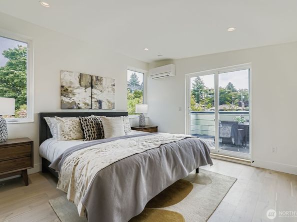 8814 41st Avenue SW, Seattle WA 98136