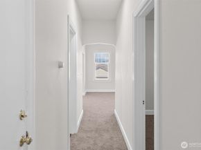 2306 Bonair Place SW, Seattle WA 98116