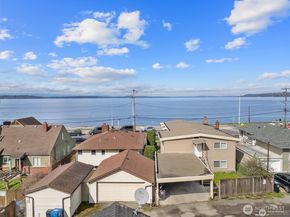 2306 Bonair Place SW, Seattle WA 98116